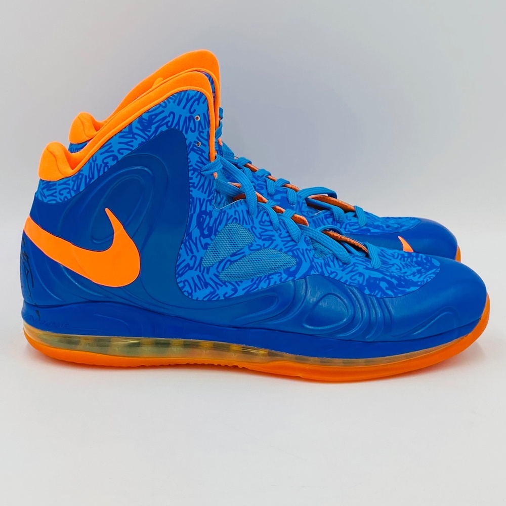 NIKE AIR MAX HYPER POSITE New York Knicks "Amare Stoudemire" Autographed - Promo